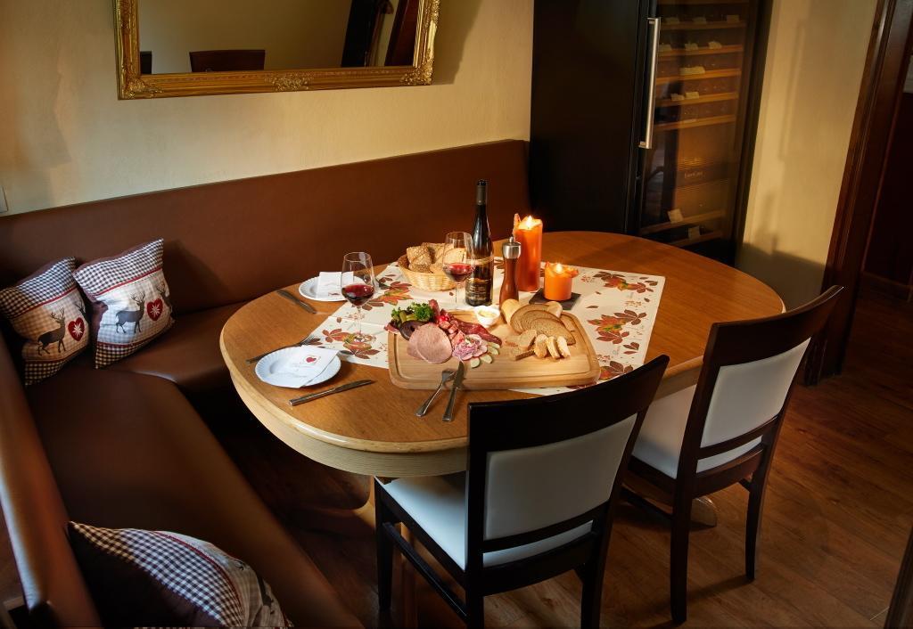 Mayschoß Hotel Pension Jagerstubchen المظهر الخارجي الصورة