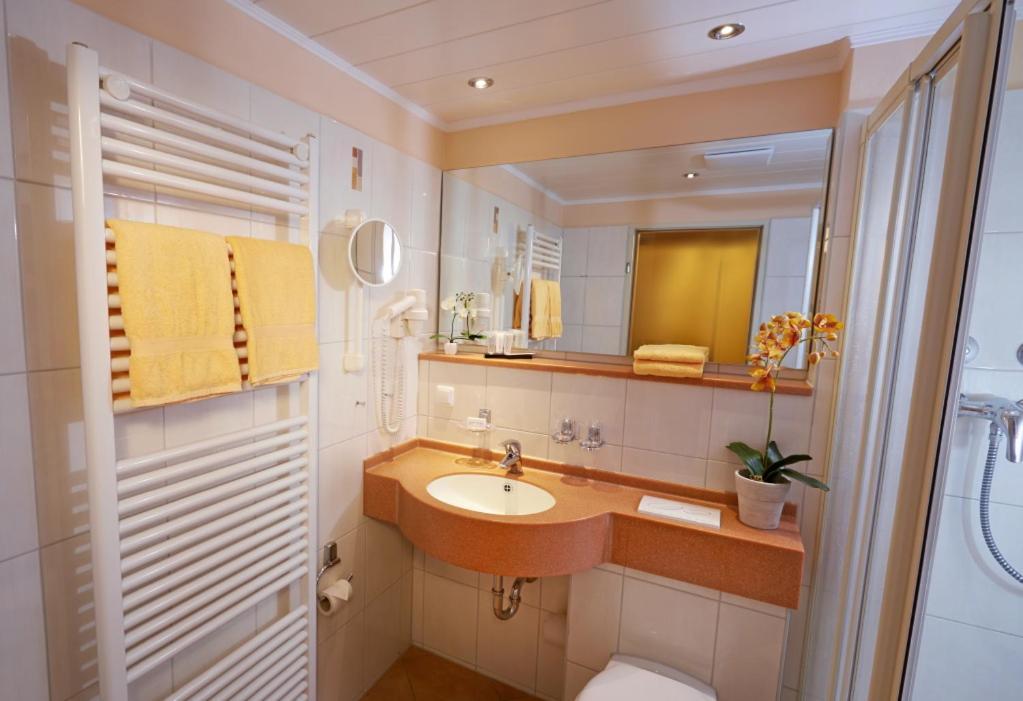 Mayschoß Hotel Pension Jagerstubchen المظهر الخارجي الصورة